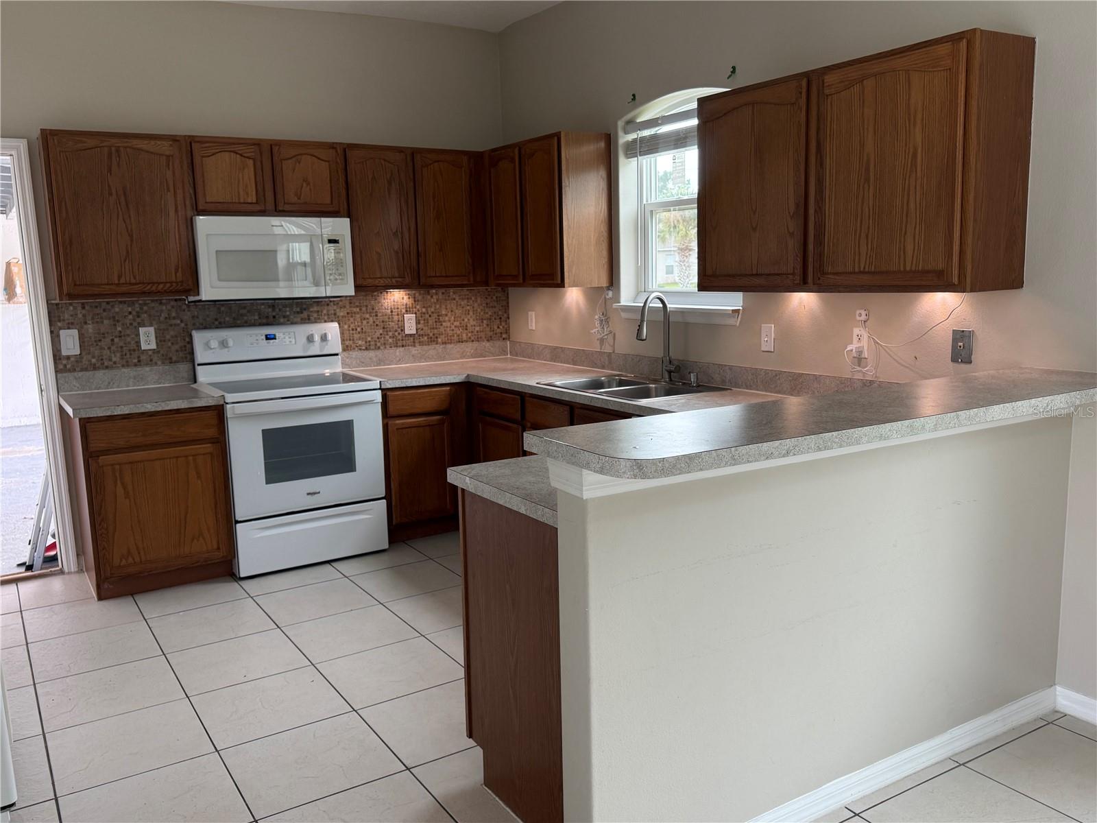125 Florida Park Dr Property Photo 3