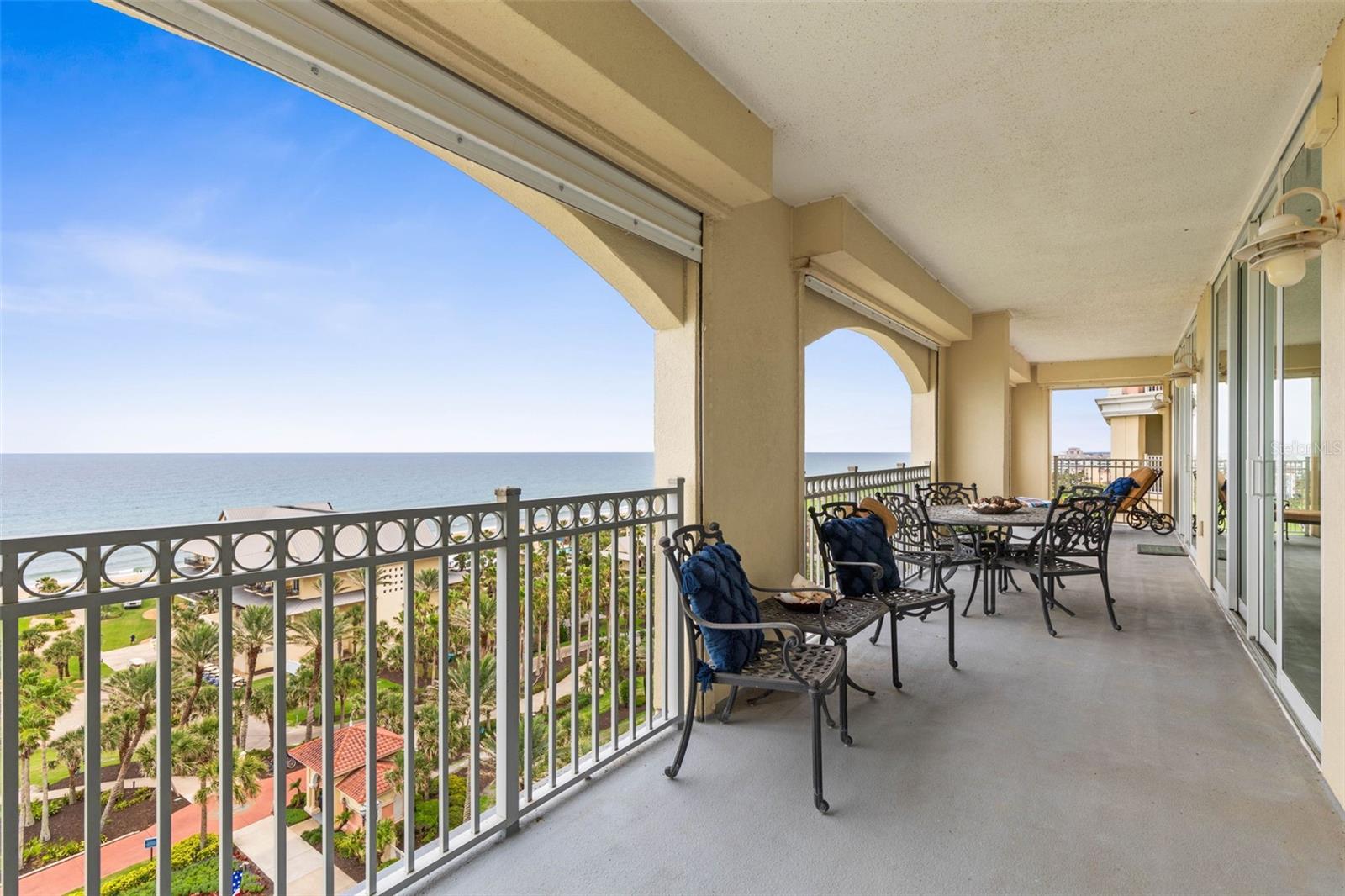 200 Ocean Crest Dr #912 Property Photo 14