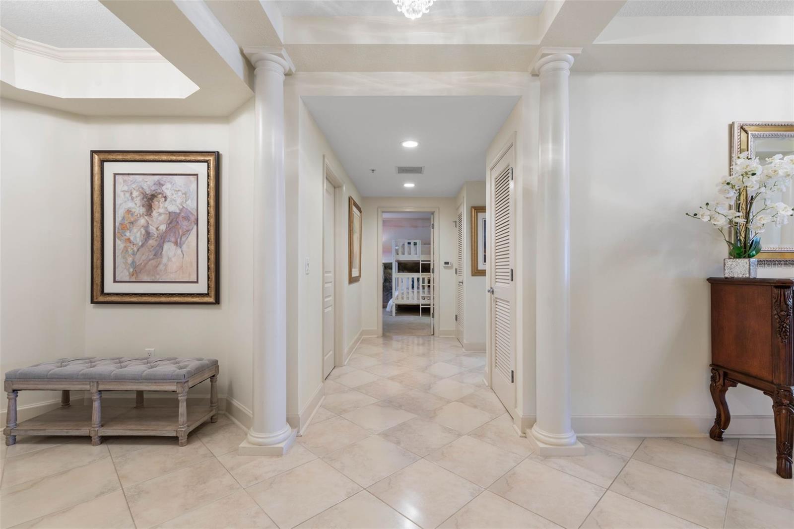 200 Ocean Crest Dr #912 Property Photo 43