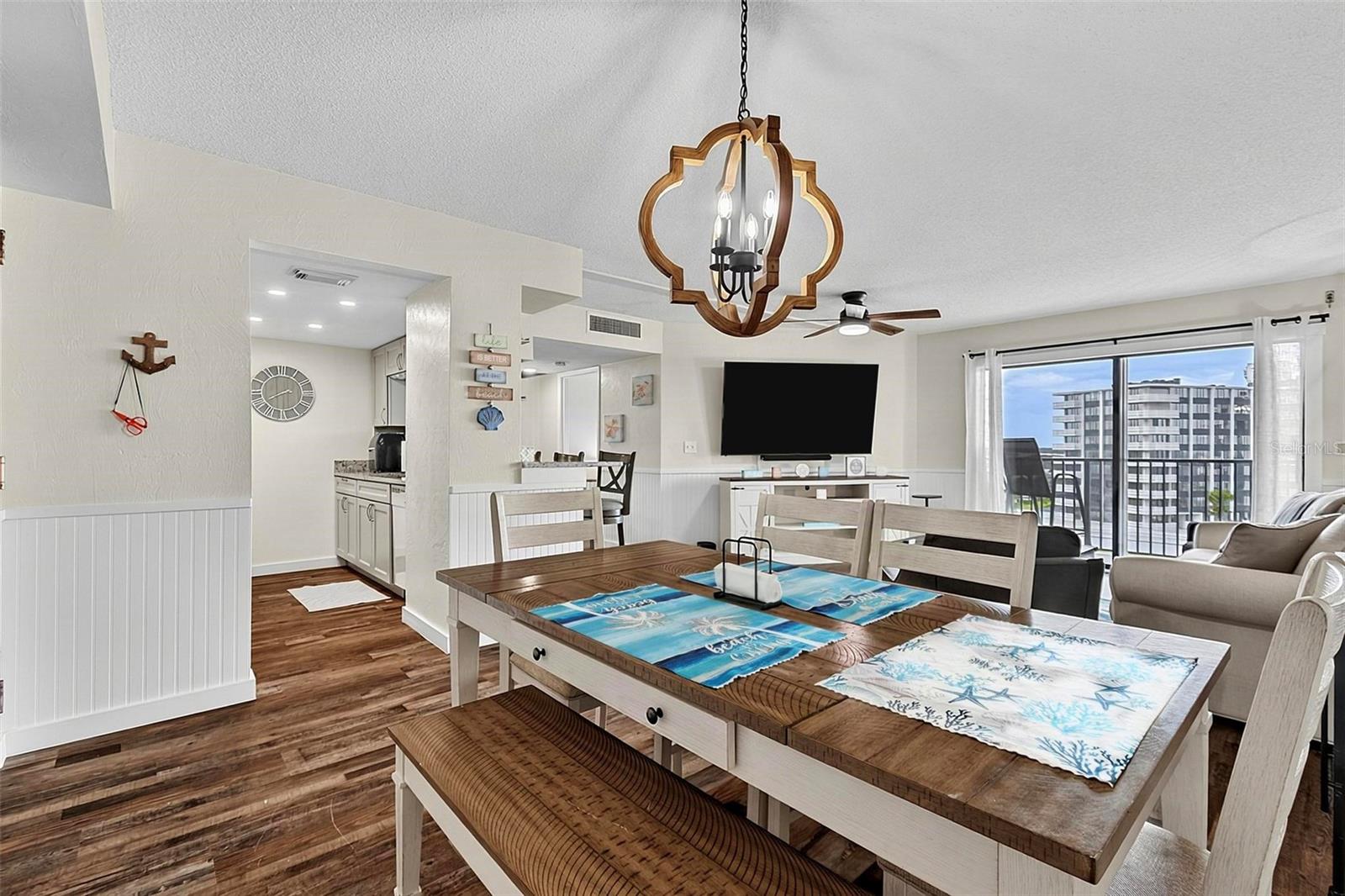 3600 S Oceanshore Blvd Property Photo 3