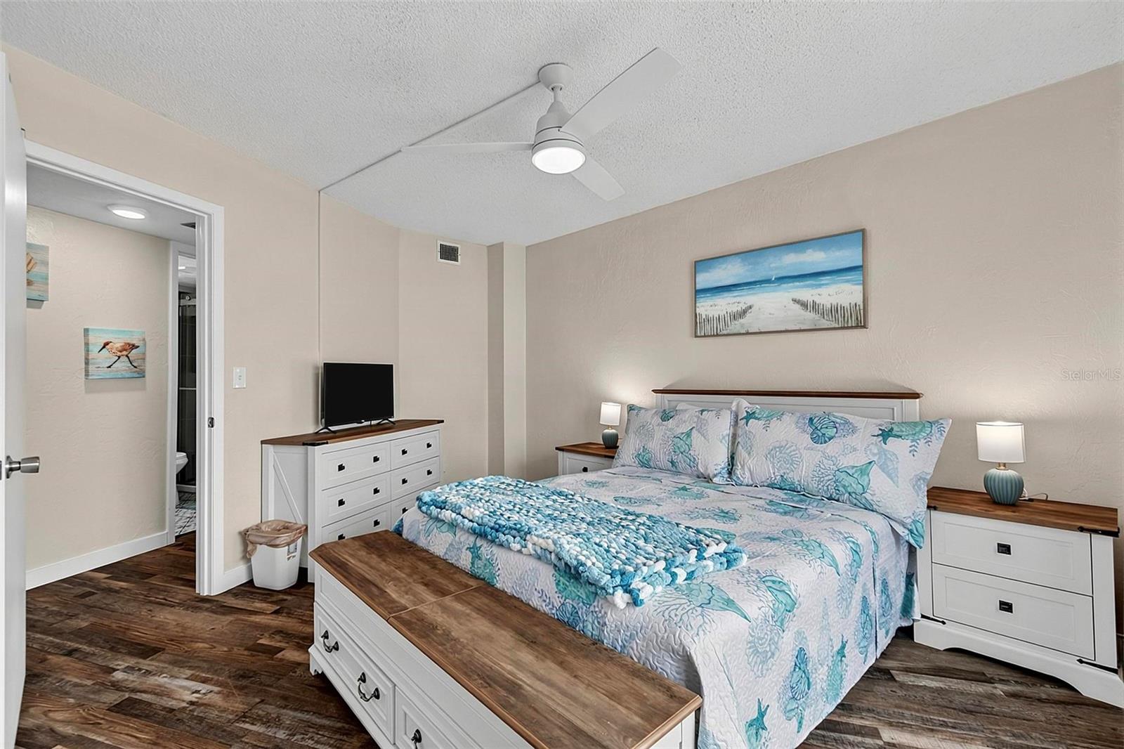 3600 S Oceanshore Blvd Property Photo 9