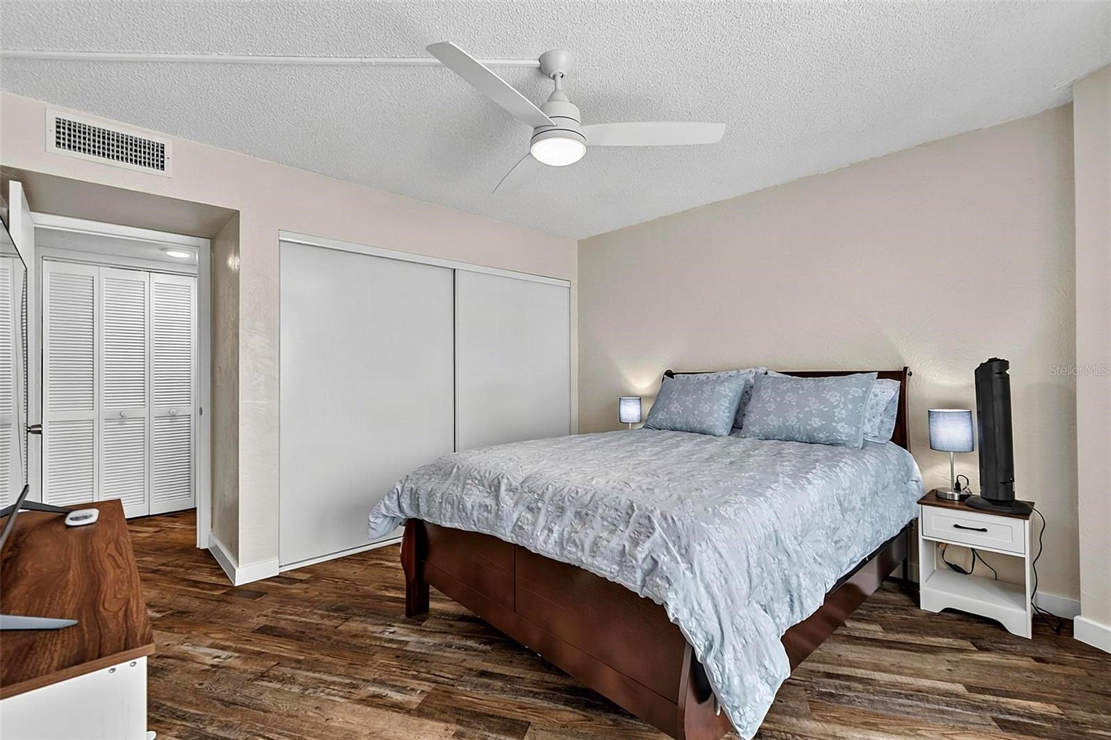 3600 S Oceanshore Blvd Property Photo 13