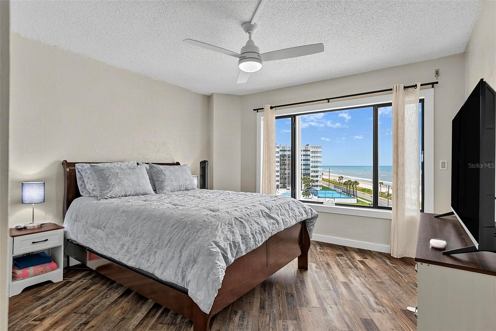 3600 S Oceanshore Blvd Property Photo 14