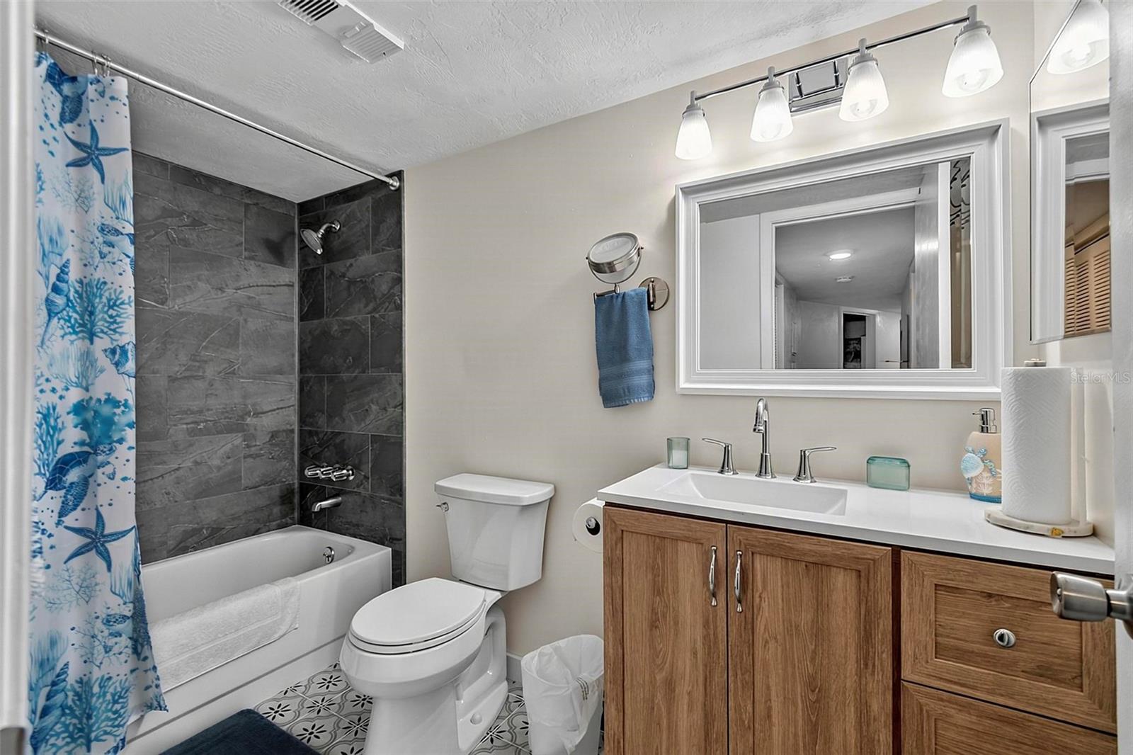 3600 S Oceanshore Blvd Property Photo 15