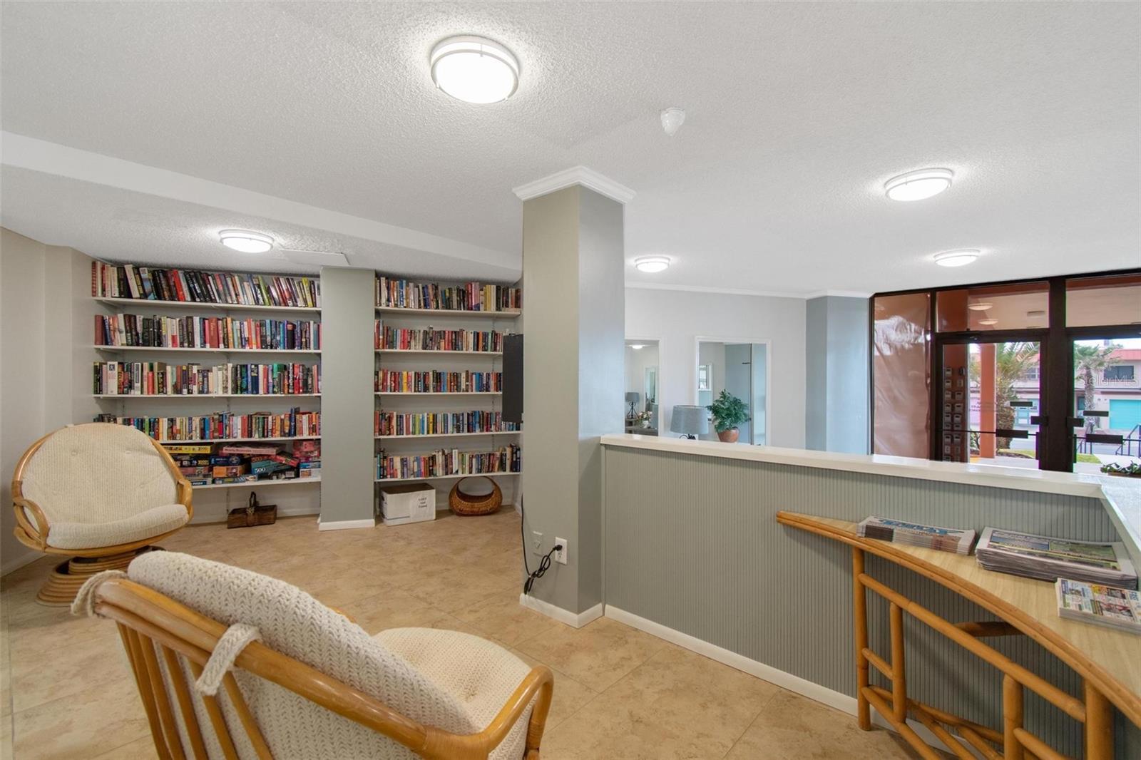 3600 S Oceanshore Blvd Property Photo 26