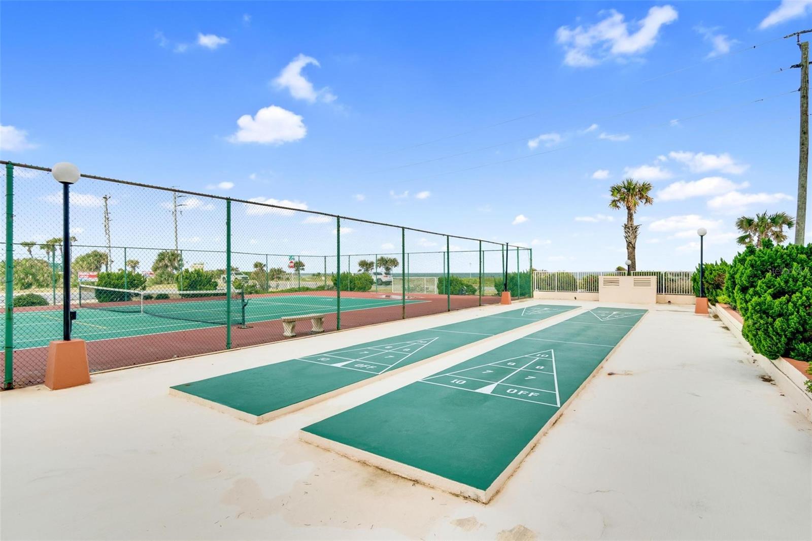 3600 S Oceanshore Blvd Property Photo 27
