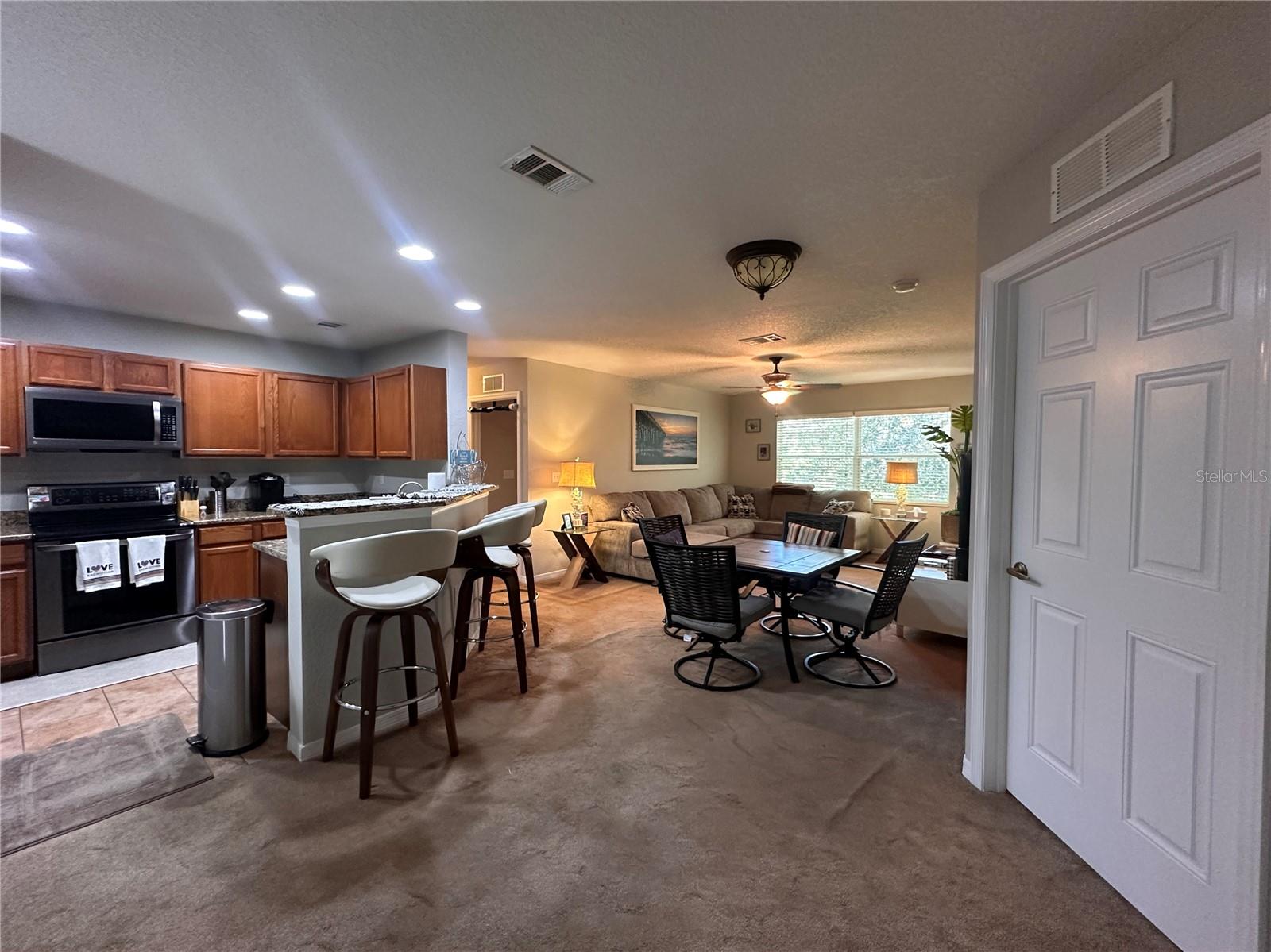 4600 E Moody Blvd #8n Property Photo 3
