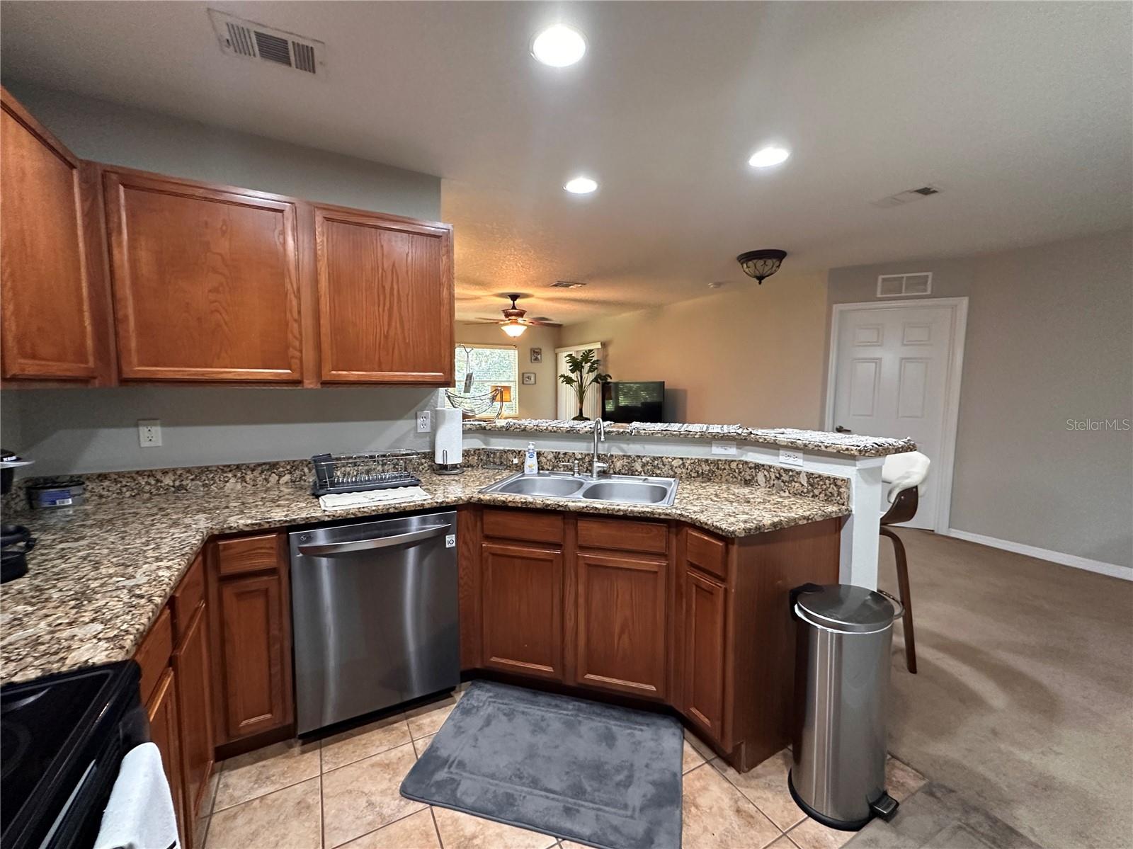 4600 E Moody Blvd #8n Property Photo 10