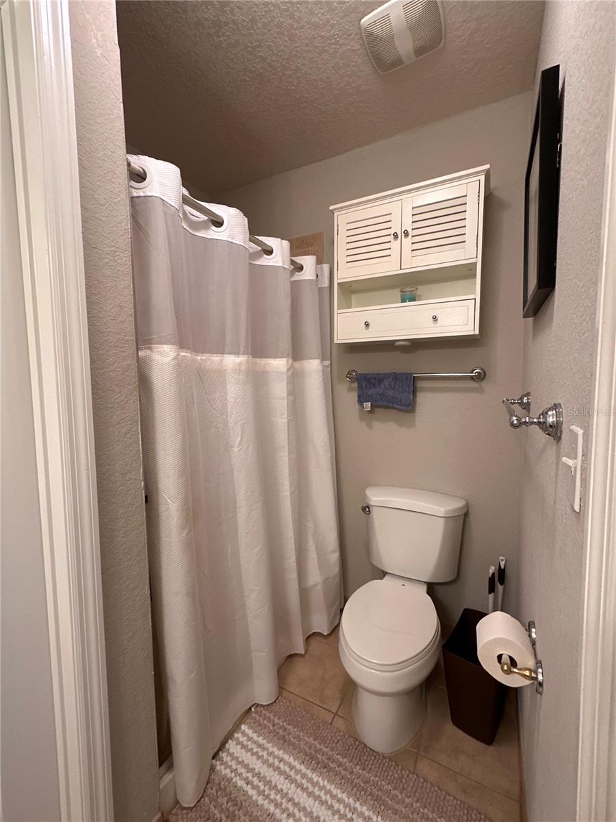 4600 E Moody Blvd #8n Property Photo 24