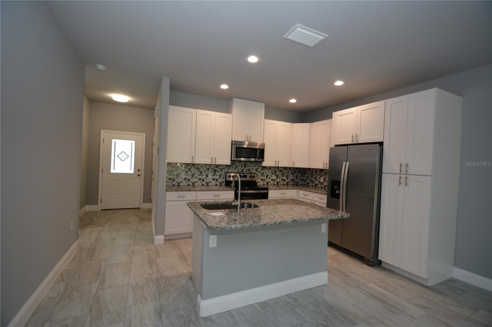 94 Slumber Meadow Trl #b Property Photo 5