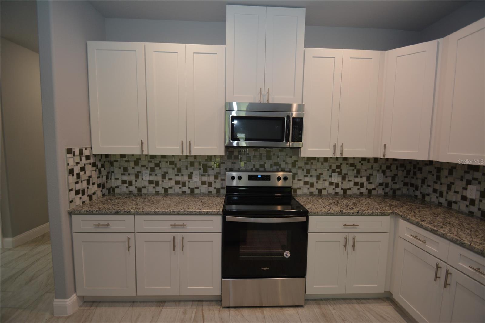 94 Slumber Meadow Trl #b Property Photo 6