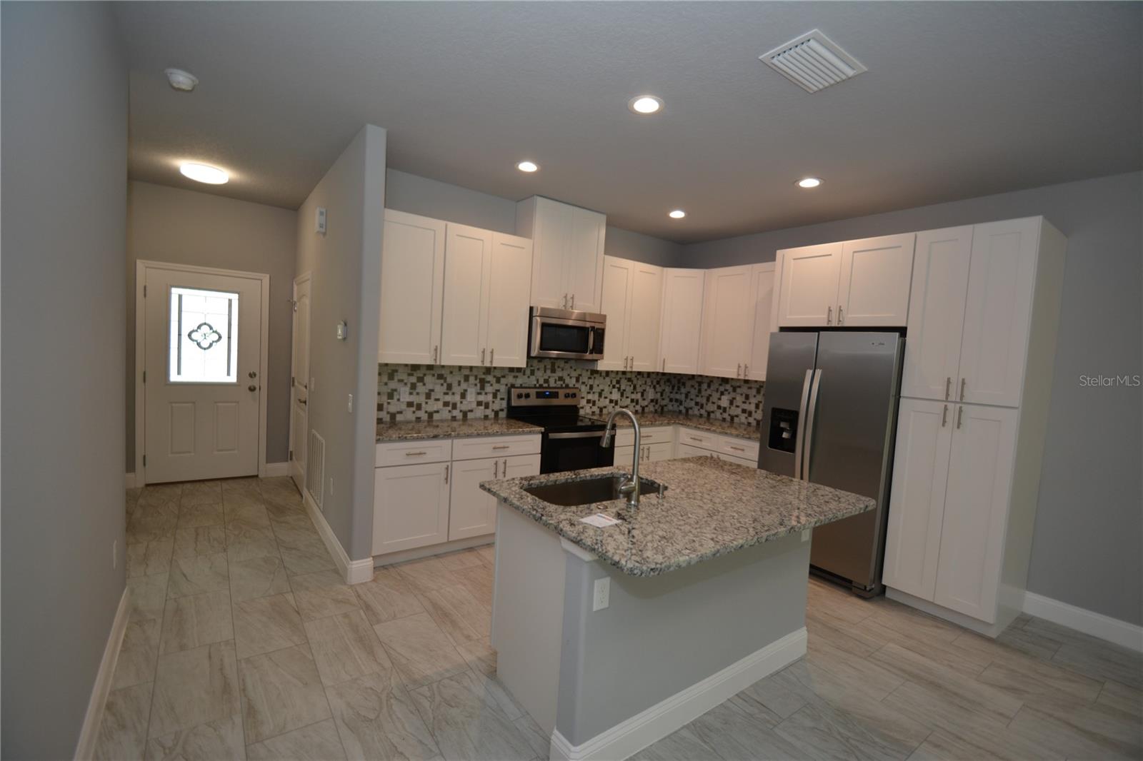 94 Slumber Meadow Trl #b Property Photo 9