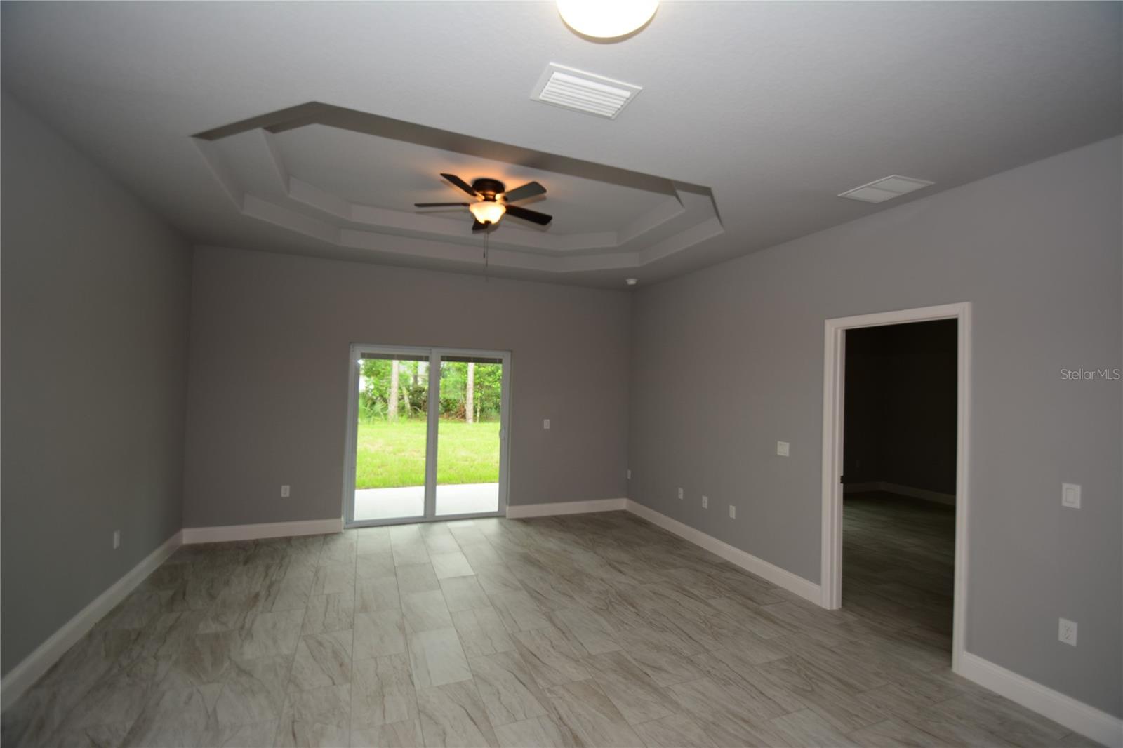 94 Slumber Meadow Trl #b Property Photo 14