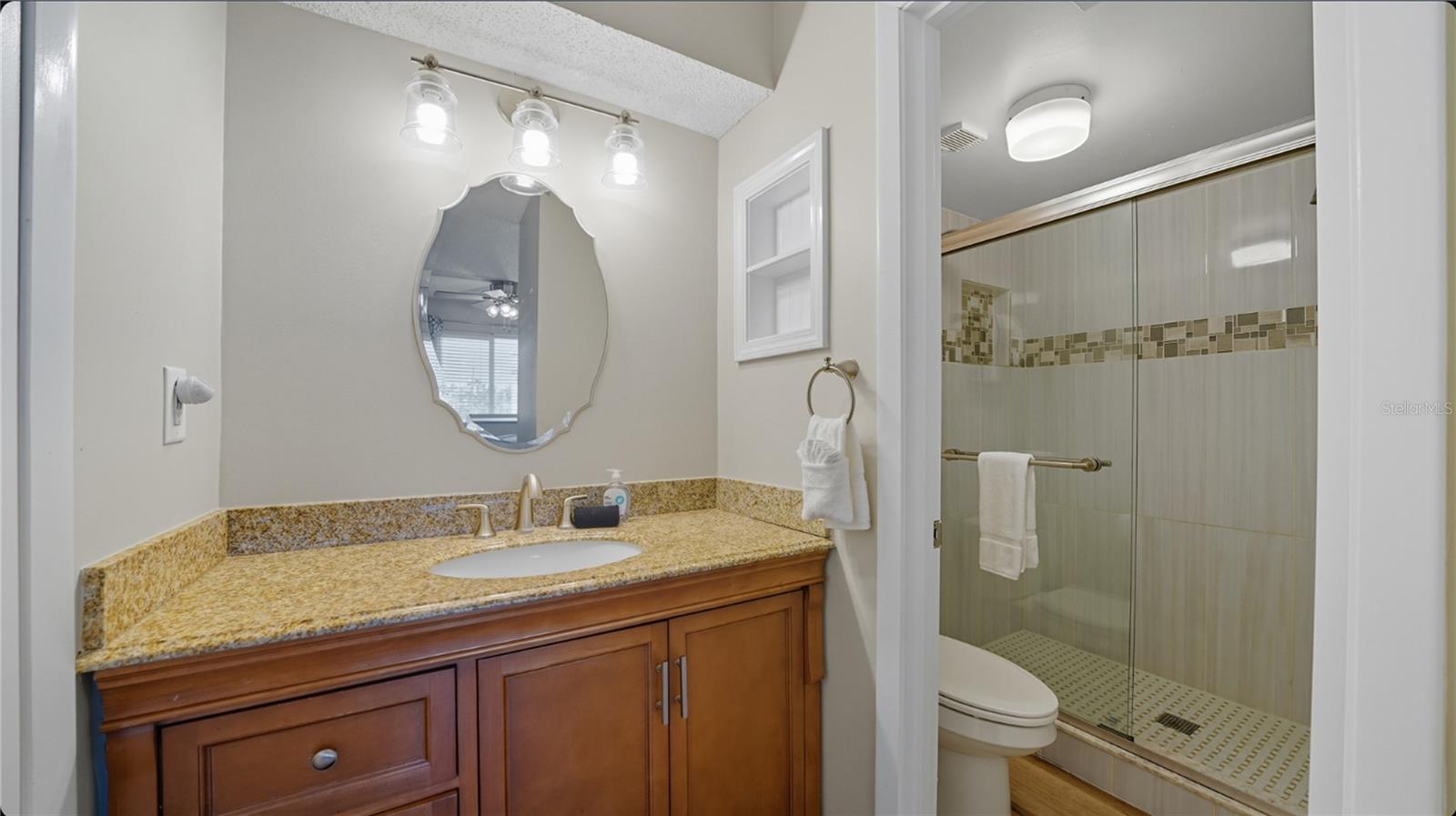 4250 A1a S #p36 Property Photo 23