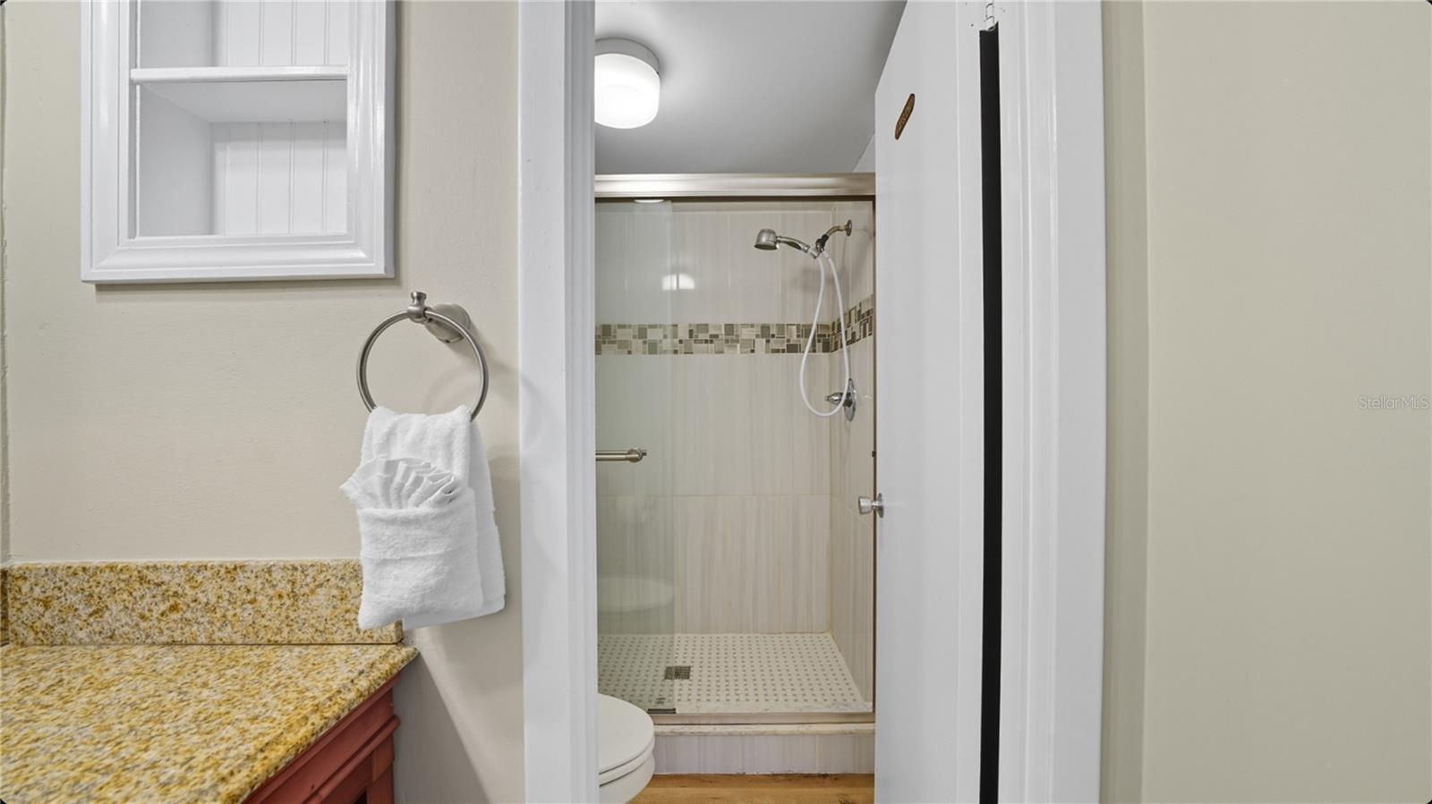 4250 A1a S #p36 Property Photo 24