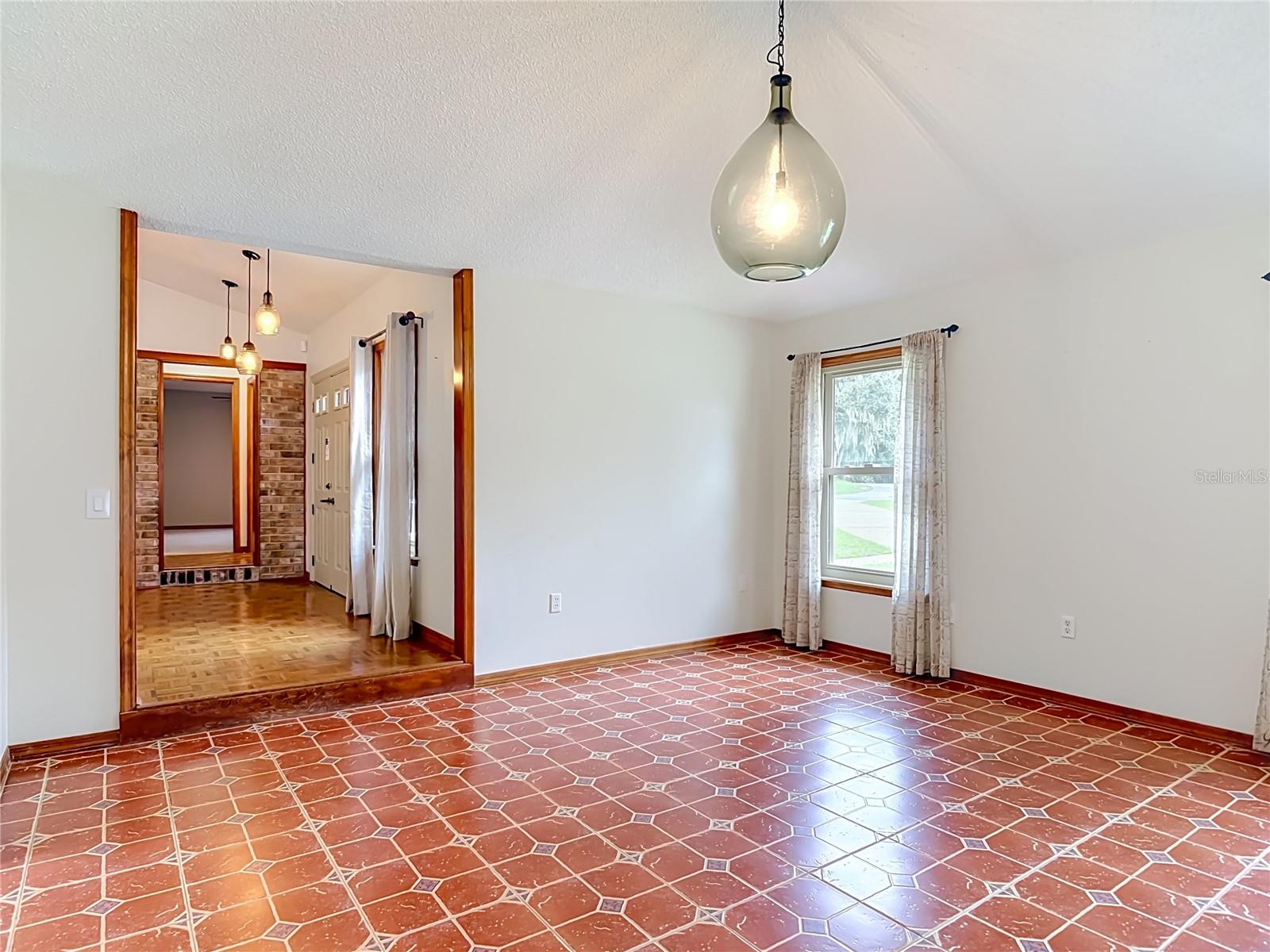 1032 Valley Forge Rd Property Photo 8