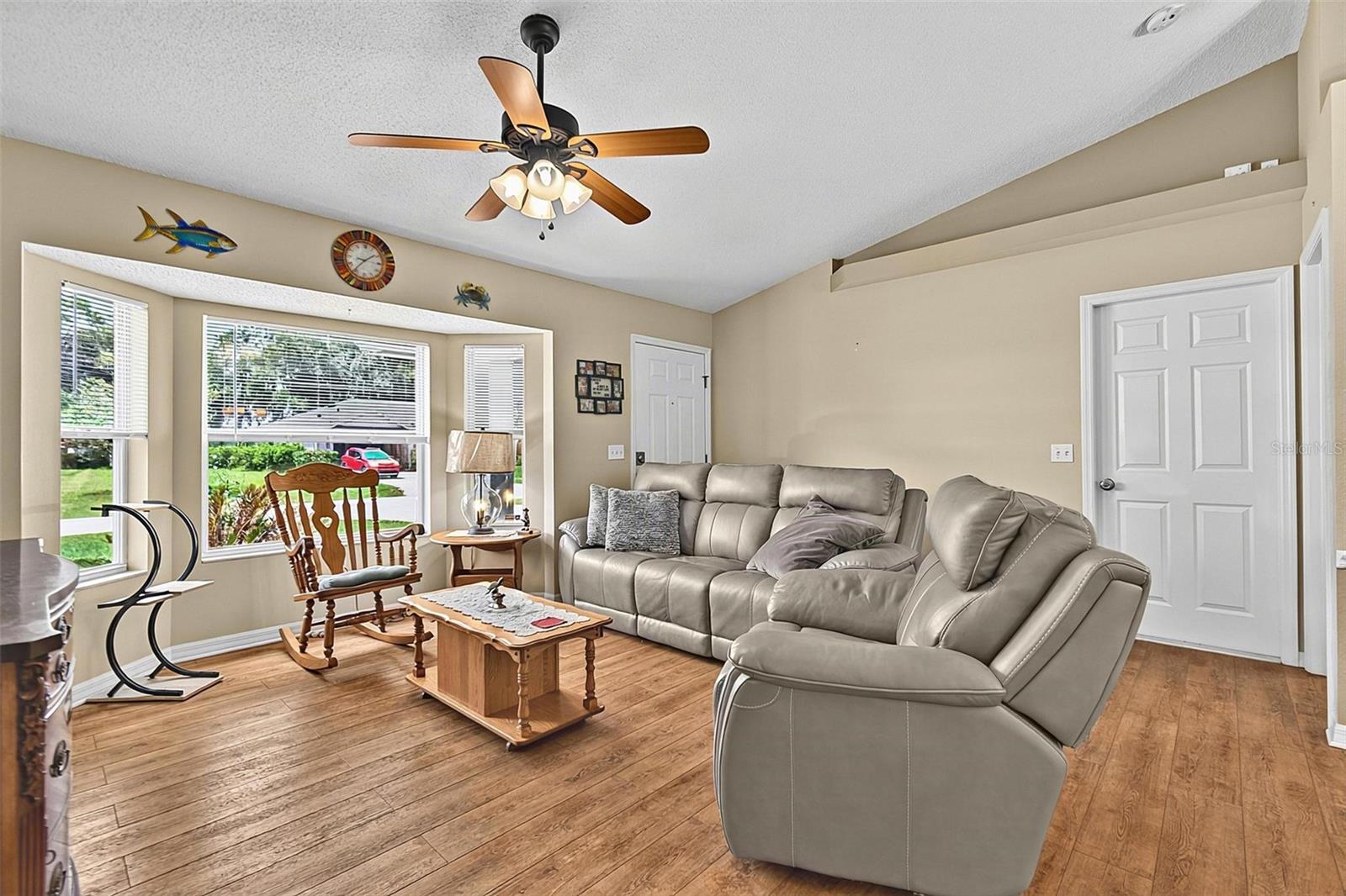 98 Smith Trl Property Photo 6