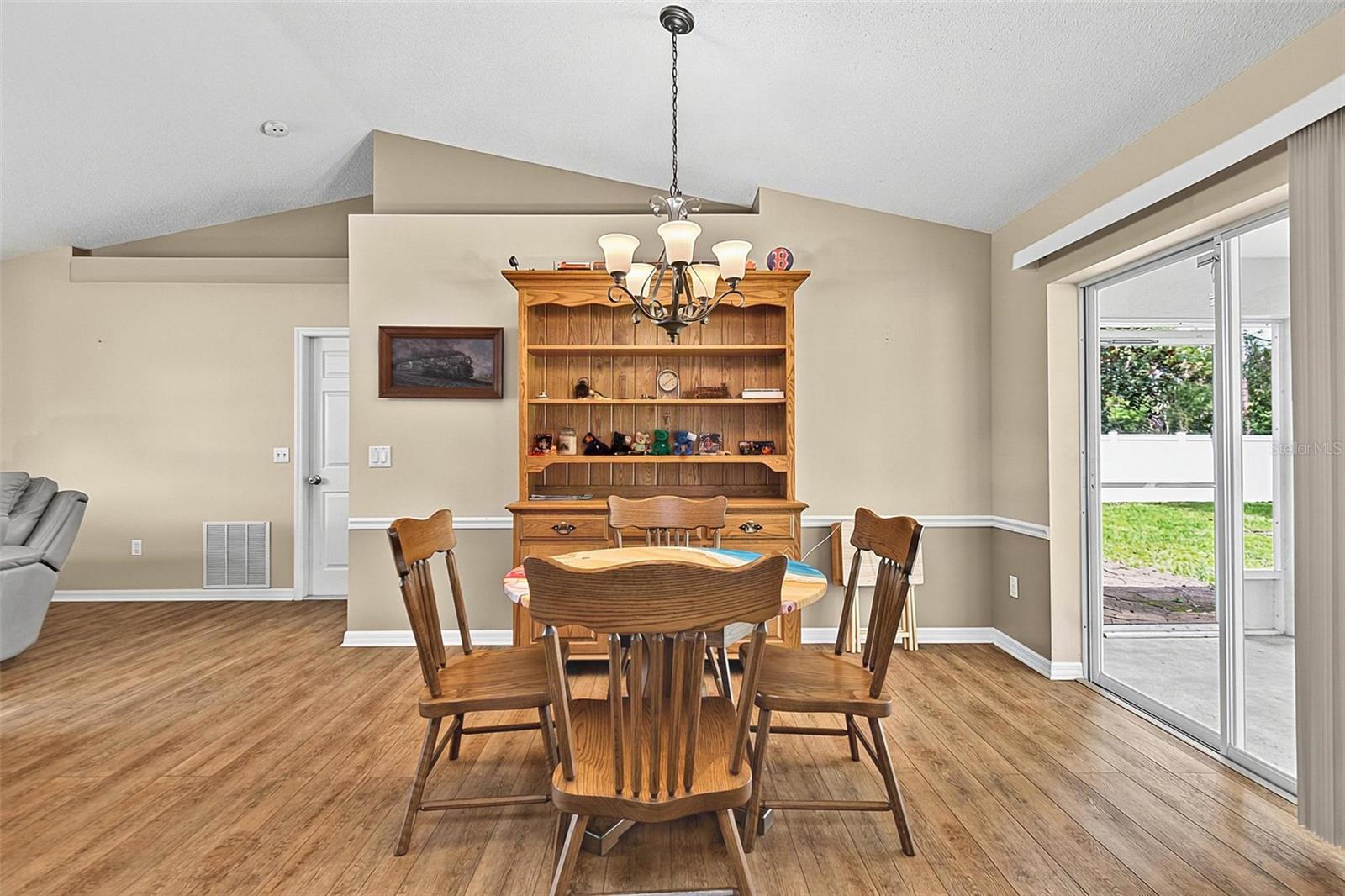 98 Smith Trl Property Photo 9