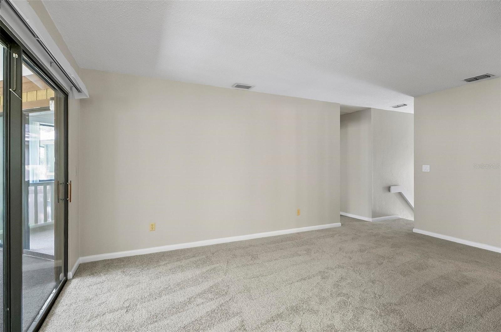 14 Oakmont Ct #14 Property Photo 5