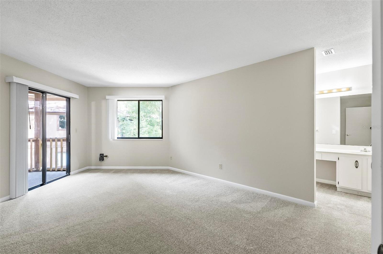 14 Oakmont Ct #14 Property Photo 27
