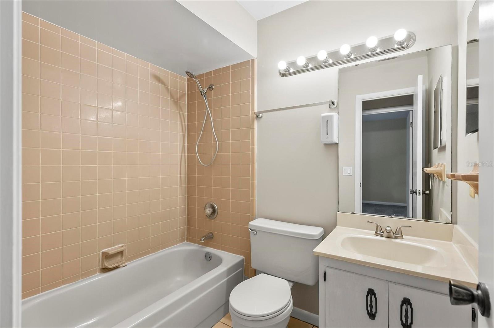 14 Oakmont Ct #14 Property Photo 39