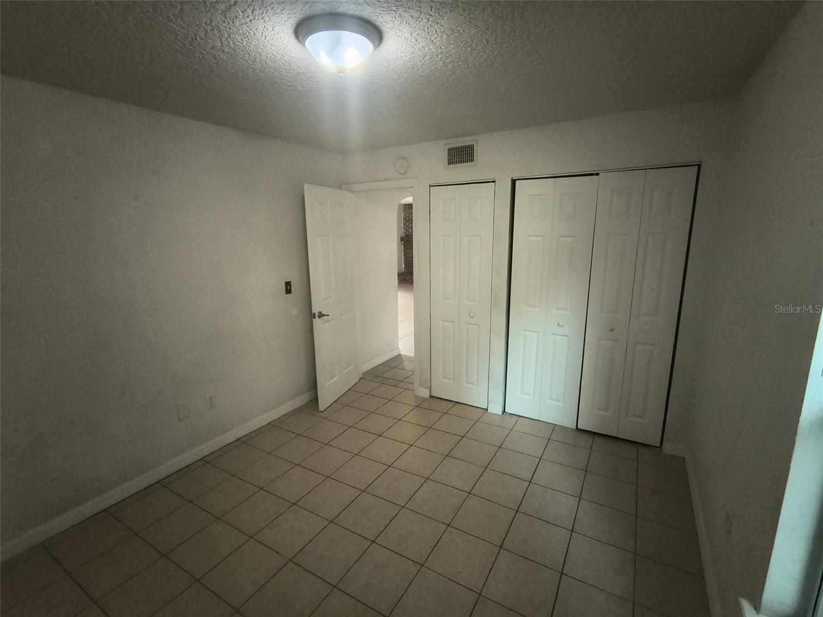 601 Hardy St #2 Property Photo 2