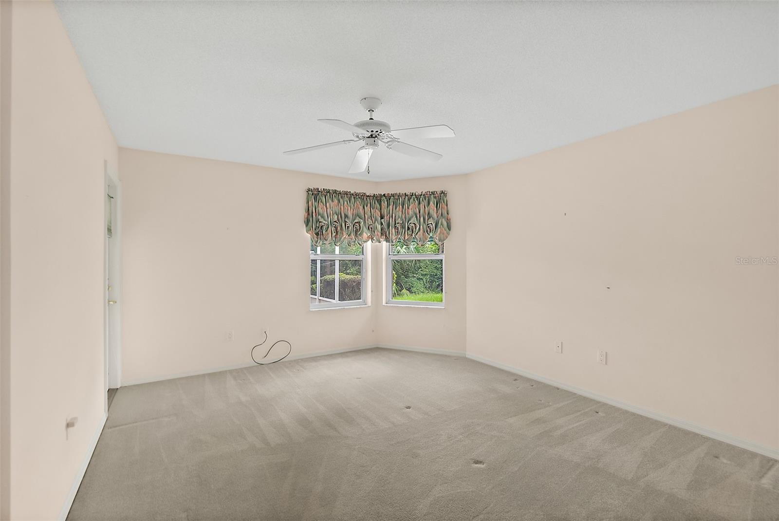 144 Westgrill Dr Property Photo 13