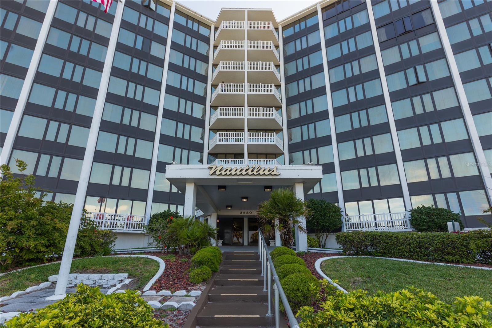 3580 S Oceanshore Blvd #609 Property Photo 2