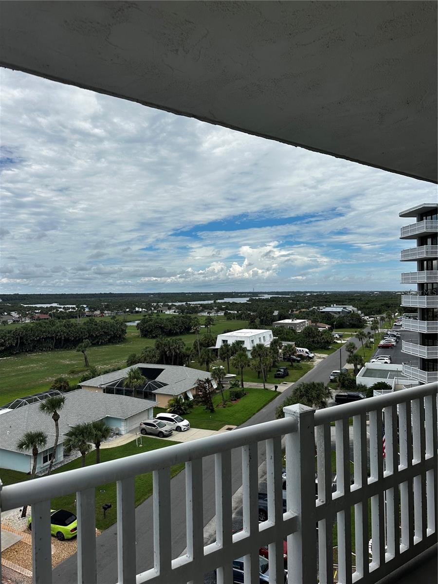 3580 S Oceanshore Blvd #609 Property Photo 19