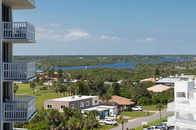 3580 S Oceanshore Blvd #609 Property Photo 21