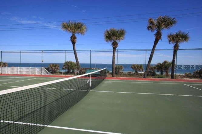 3580 S Oceanshore Blvd #609 Property Photo 23