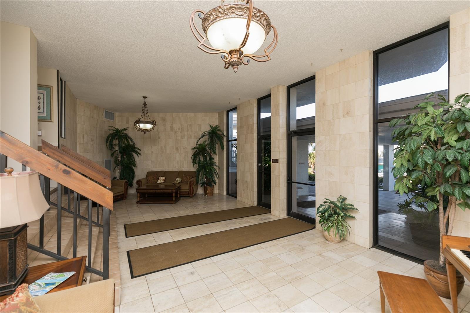 3580 S Oceanshore Blvd #609 Property Photo 24