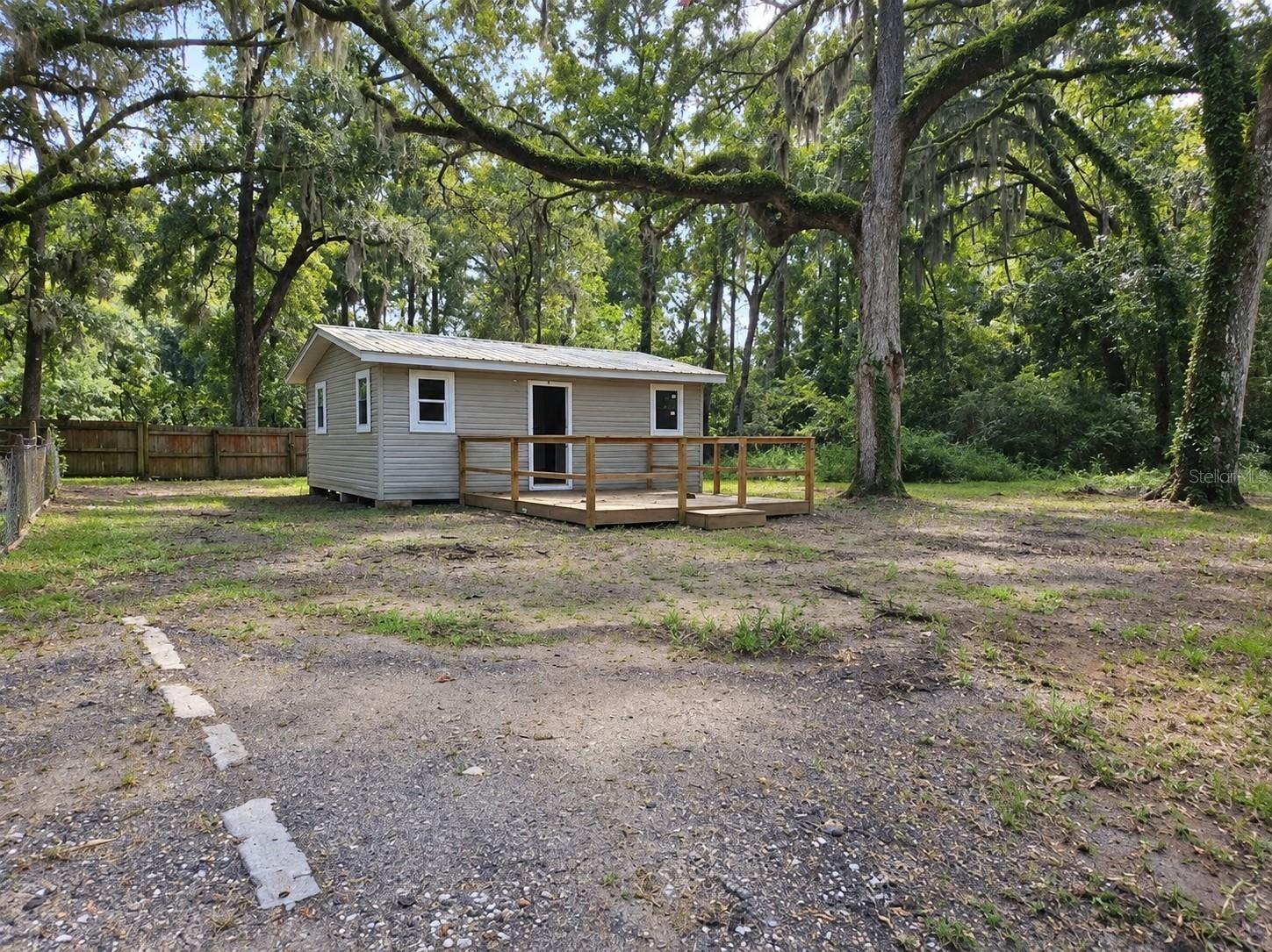 5652 Potomac Ave Property Photo 22