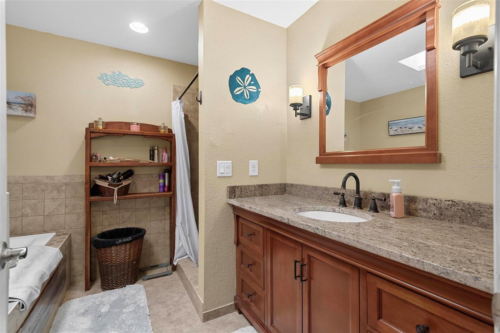 21 Corona Ct Property Photo 48