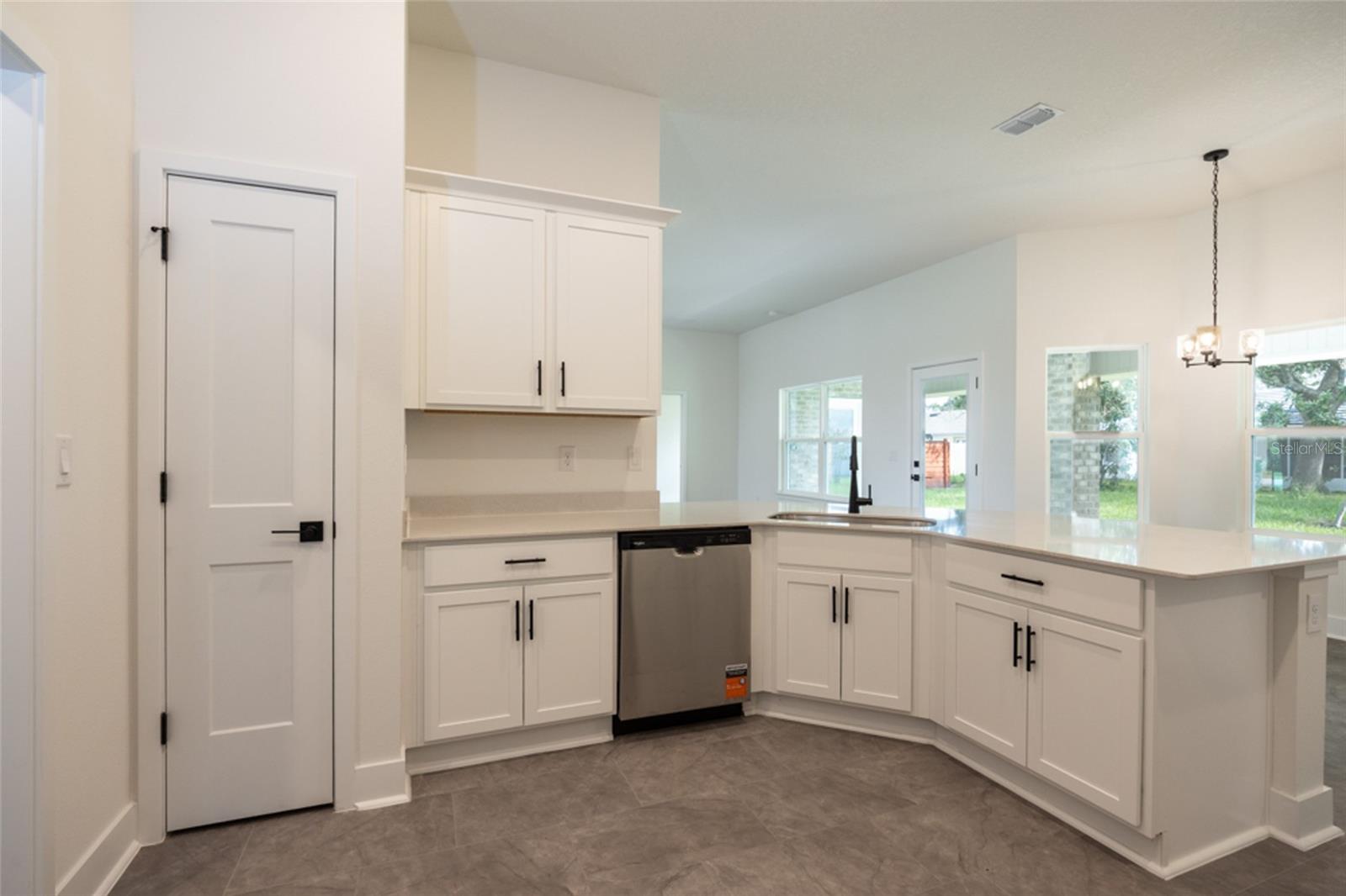 13 Princeton Lane Property Photo 4