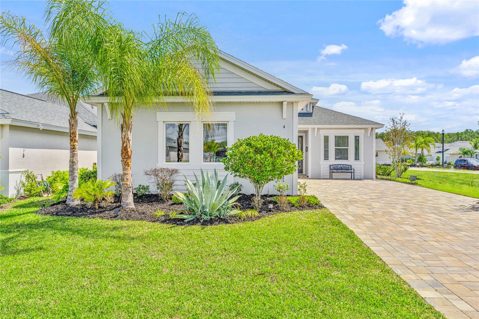 4 Spring St Property Photo 2