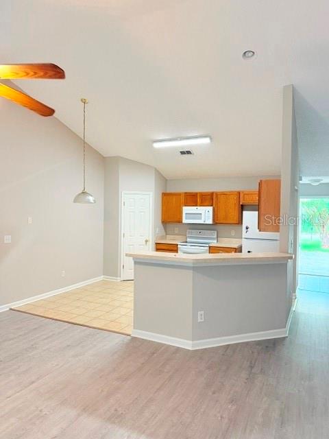 25 Ryarbor Dr #a Property Photo 2