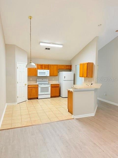 25 Ryarbor Dr #a Property Photo 3