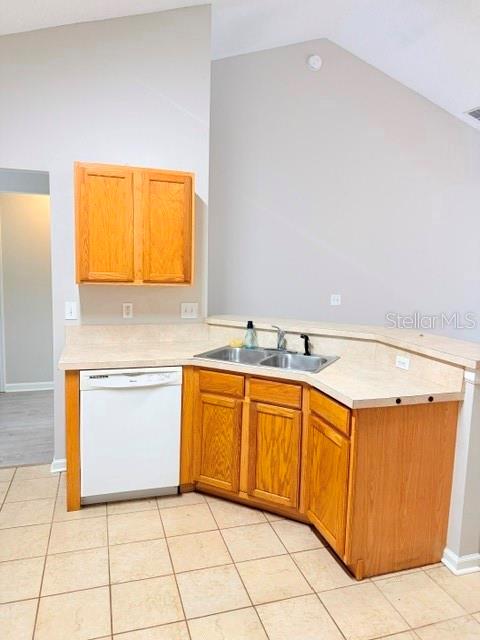 25 Ryarbor Dr #a Property Photo 5