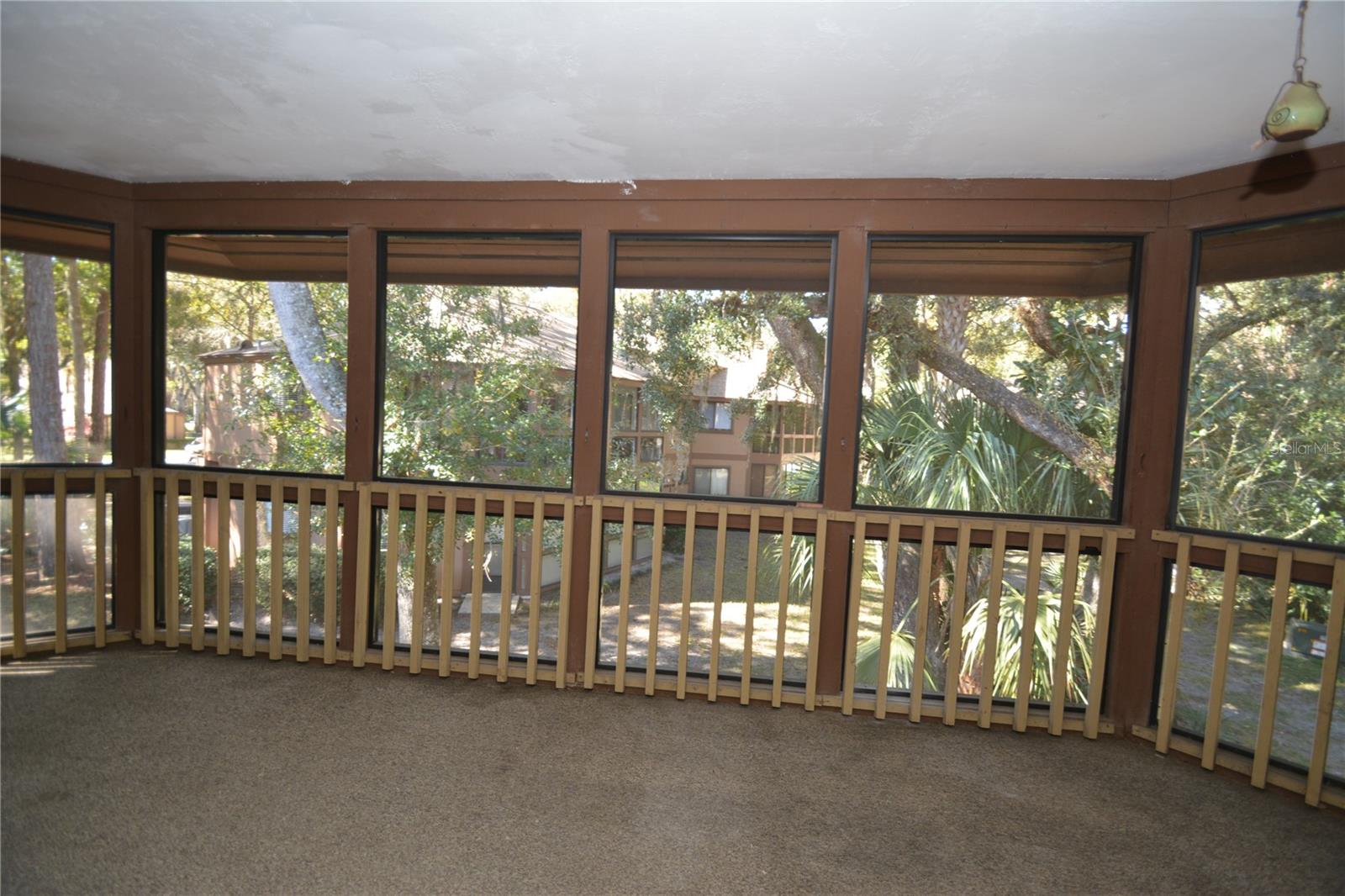 16 Oakmont Ct #16 Property Photo 7