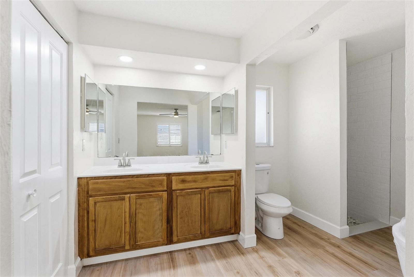 33 E Sea Harbor Property Photo 26