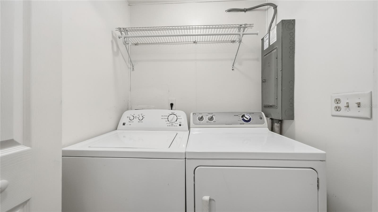 134 Shores Blvd Property Photo 28