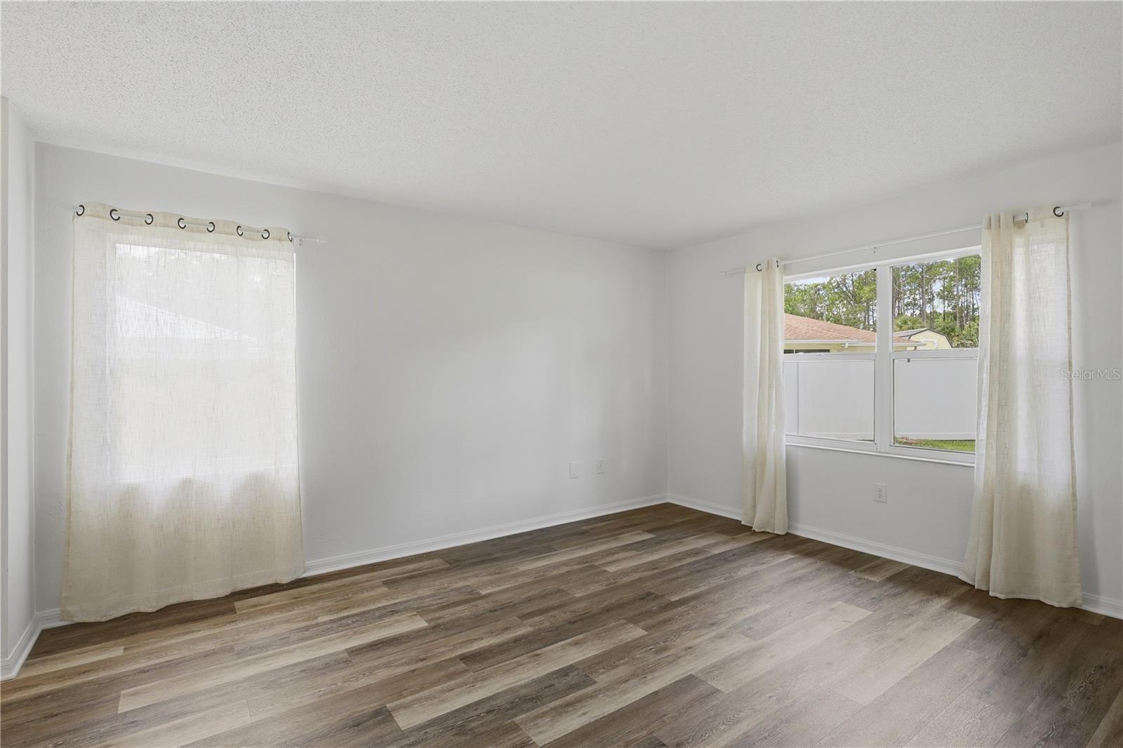7 Palm Leaf Ln Property Photo 19