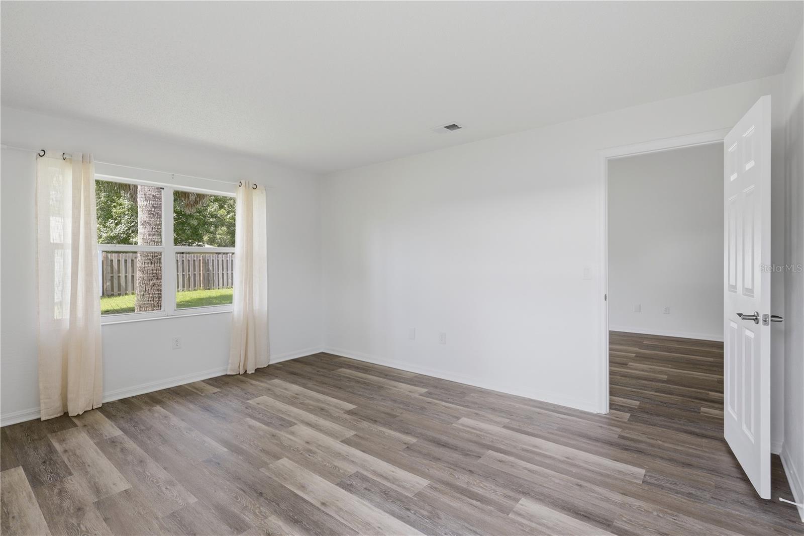 7 Palm Leaf Ln Property Photo 21