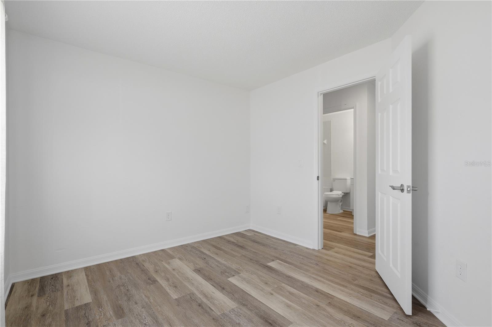 7 Palm Leaf Ln Property Photo 34