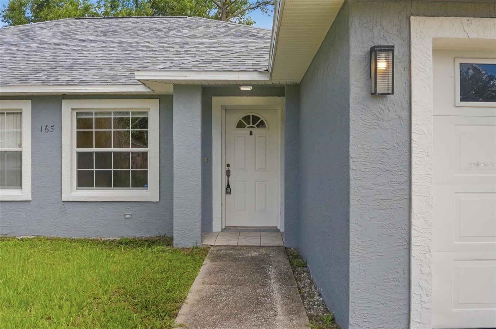 165 Plain View Dr #b Property Photo 2