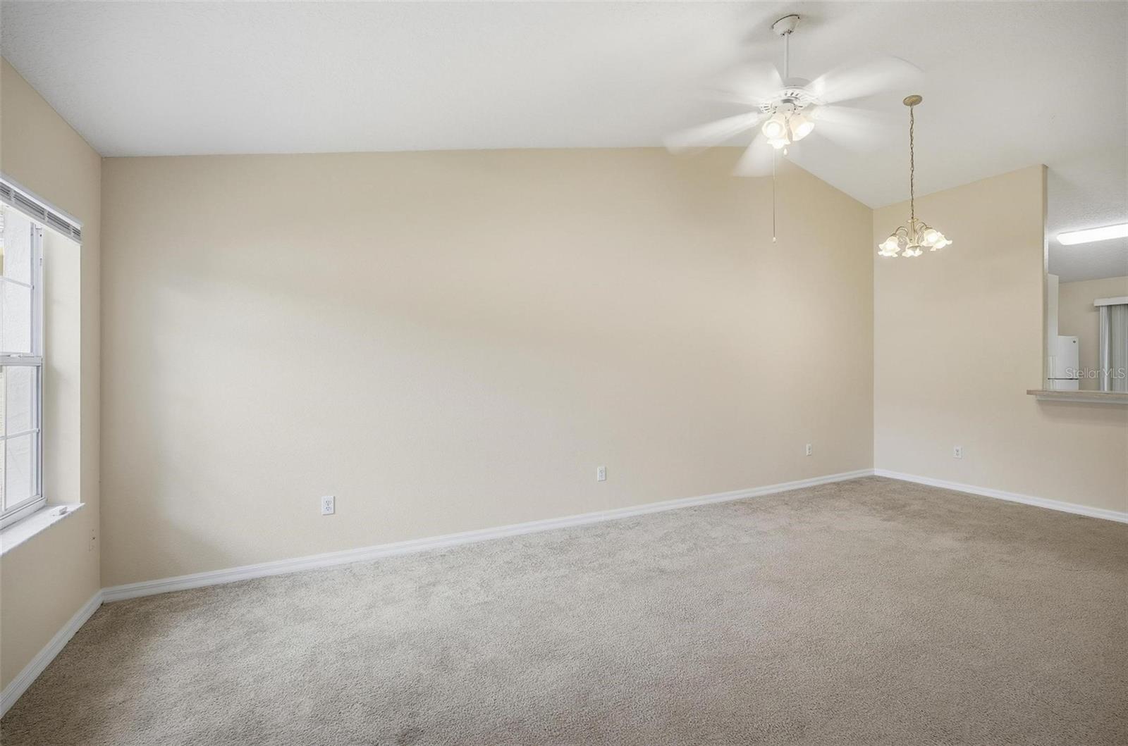 165 Plain View Dr #b Property Photo 6