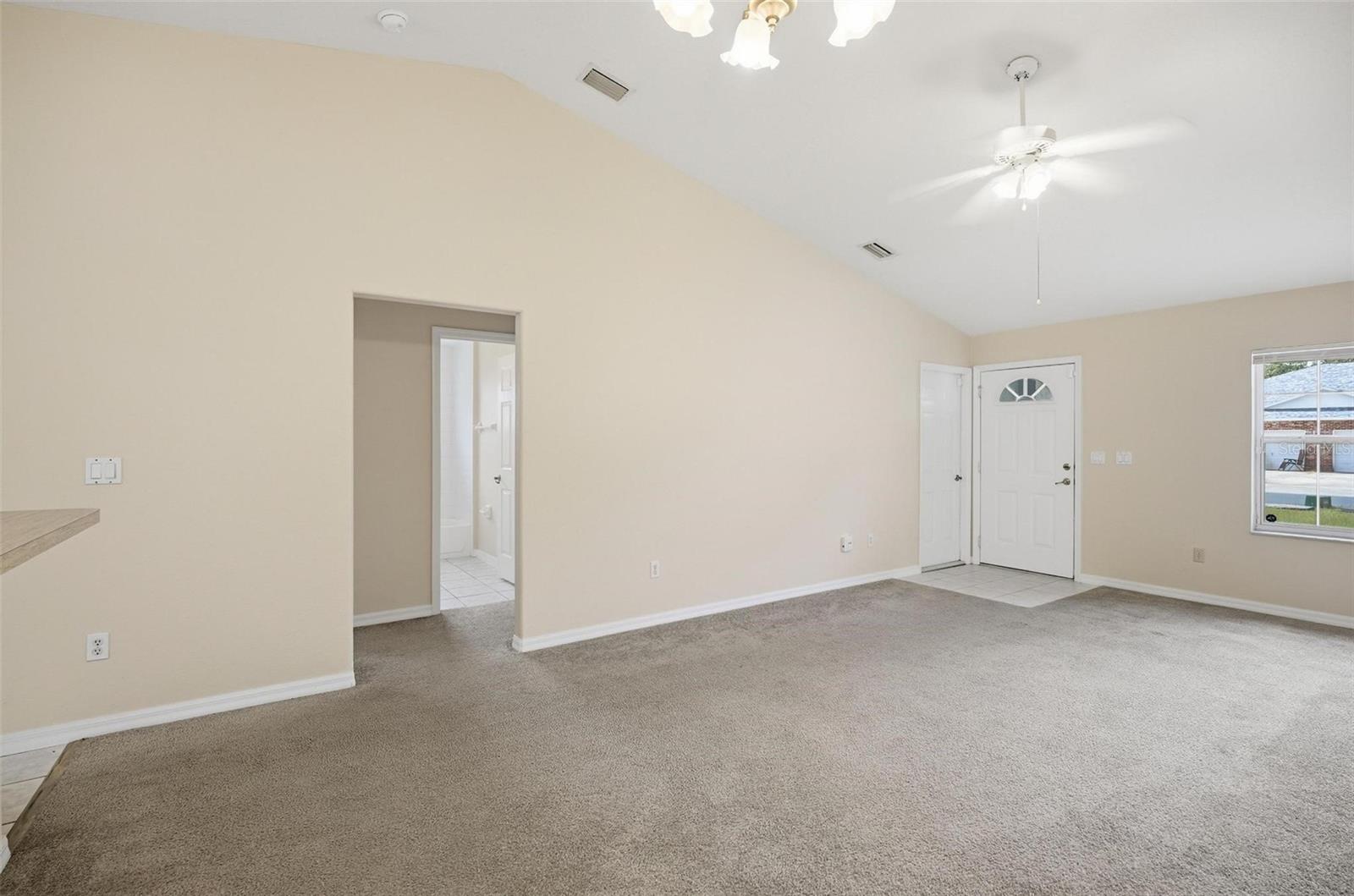 165 Plain View Dr #b Property Photo 8