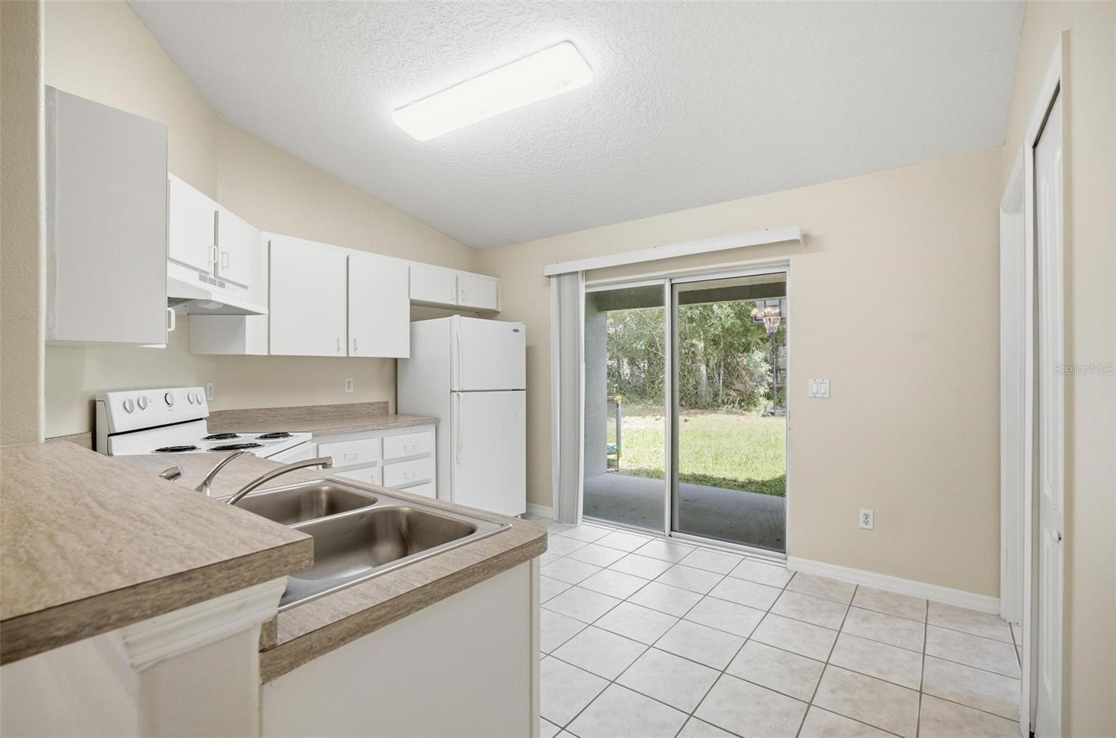165 Plain View Dr #b Property Photo 10