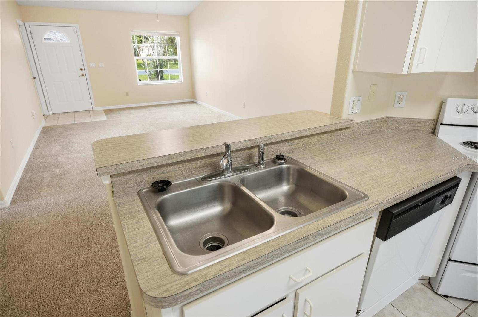 165 Plain View Dr #b Property Photo 15